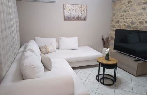 Polixniati's House - Photo 33