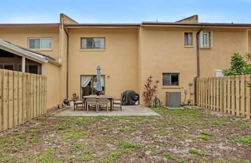 Spacious Townhome 5 Mins Walk to Beach - Foto 43