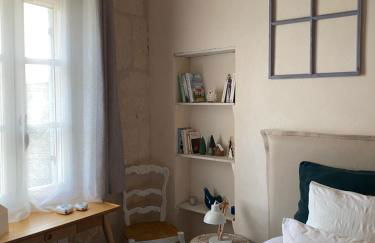 LA PETITE MAISON DE MAUSSANE *** - Foto 12