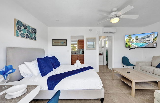 WAVES ON DESOTO - Photo 72