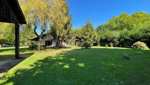 Villa au milieu des pins / bord du lac - Foto 3, Garden view