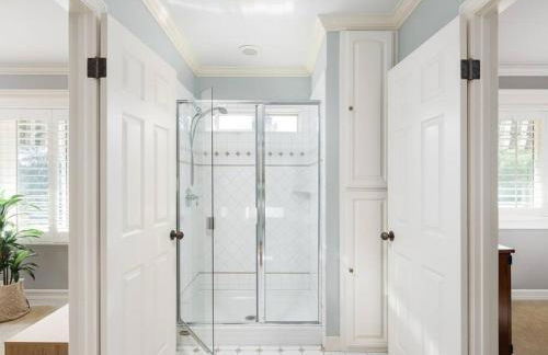 Luxury 5br 3 5ba w Pool & Hot Tub - Photo 72