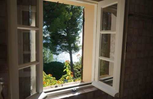 Grande villa familiale vue mer avec piscine - domaine privé à St Cyr sur Mer - Foto 49