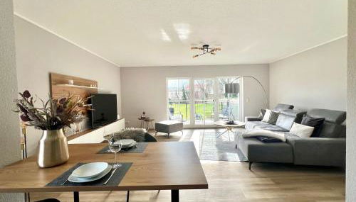 Ferienwohnung Bella - mit Waschmaschine, Fahrstuhl und Carport in ruhiger Altstadtlage von Ballenstedt - Foto 2