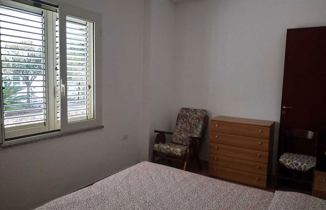 Foximanna on the North Floor in a Villa Surrounded by Greenery Facing the sea - Photo 4