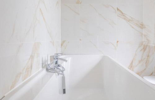 Central Kendal Retreat - Work or Holiday friendly - Foto 45