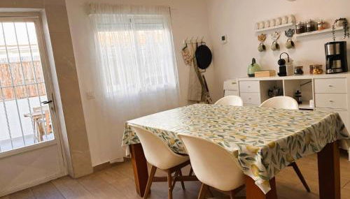 Casa adosada Gran Avenida con billar - Foto 5