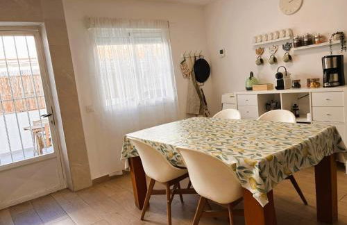 Casa adosada Gran Avenida con billar - Photo 5