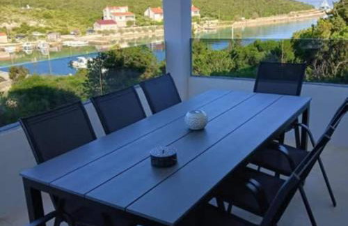 Three Bedroom Apartment With Terrace And Sea View - Foto 14