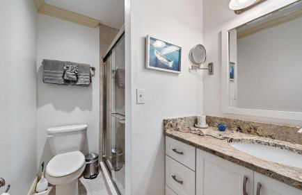 Sunset Sanctuary 2 Bedroom Condo by RedAwning - Foto 48