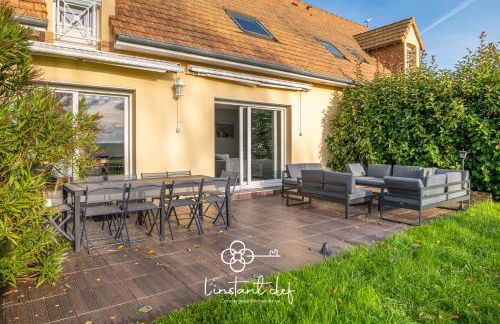 Cœur de Sarthe - Maison 20pers - Balnéo - BBQ - Foto 32