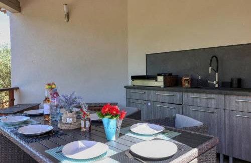 Villa havre de paix avec vue et piscine - Foto 4