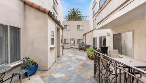 Luxury 2-Bedroom Condo in Studio City - Foto 5