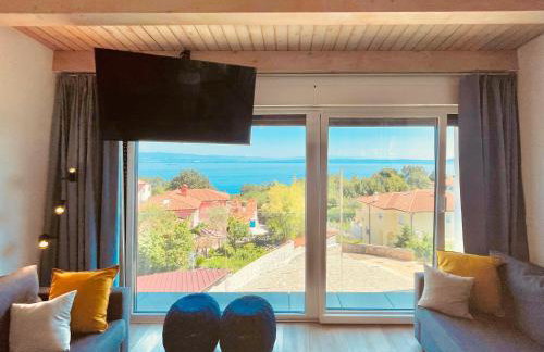 Villa Loqua, Seaview & Private Pool - Photo 12