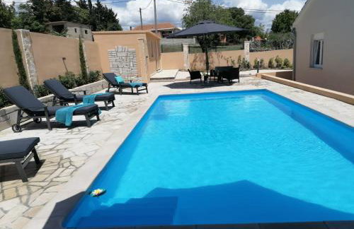 Villa Mir Pridraga - Photo 29