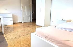 Großzügige Altbauwohnung mitten in der City - Foto 18