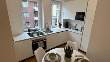 HomeSix - Photo 2