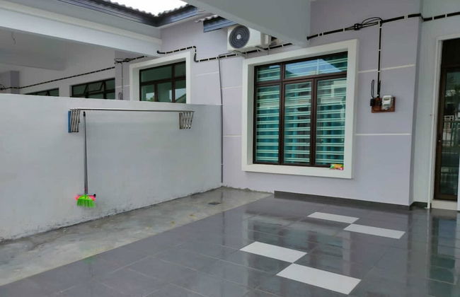 OYO Homes 90611 Homestay D'emas - Foto 26