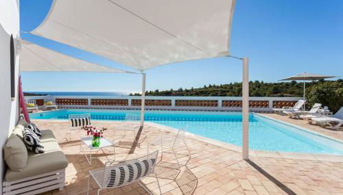 Ocean view beach villa - Photo 1