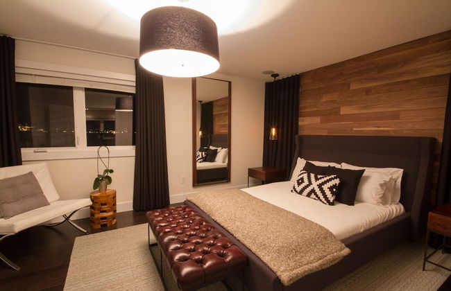 Lux Exec Home HFX Waterfront Pool Hot Tub - Photo 5