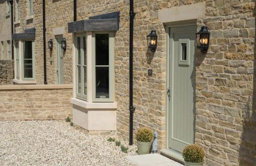 Designer Cotswold post house with external sauna - Foto 11