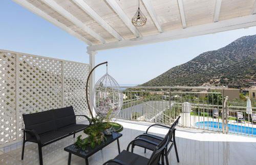 Modern family villa Basilicata Salmostro in Bali w/ Pool & BBQ Area - Foto 25