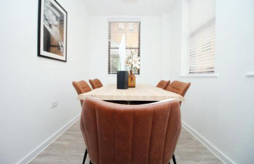 Modern Two BR | Free Parking - Foto 48