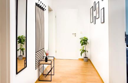 Moderne 3-Zimmer-Wohnung im Zentrum- Tiefgarage inklusive, Smart-TV, Shopping & Sightseeing ums Eck - Foto 20