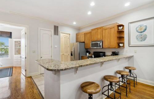 Cozy Beach House, Heated Pool , Fast WiFi - Foto 19