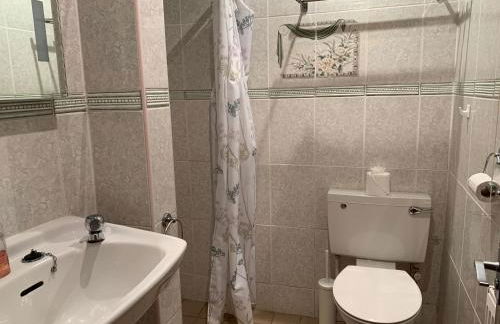 Greenfields - Photo 17