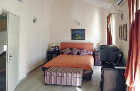 Awesome Home In Kamena Vourla - Foto 36