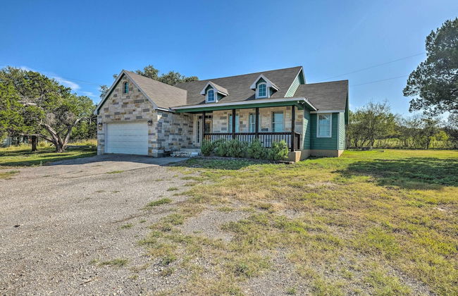 Gorgeous Luxury Home With Hot Tub Just 3 Miles to Dtwn! - Foto 36