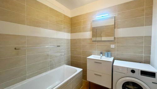 Suite Celestine - Appartement 4 & 8 personnes - Check in h24 & wifi - Foto 5