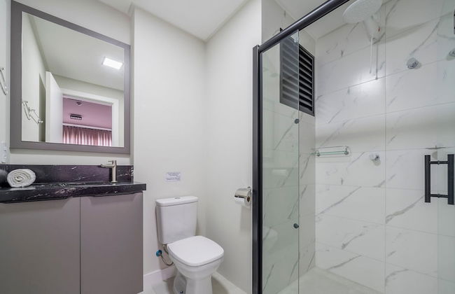 VFR Estudios proximos a praia de Bombas - Foto 23