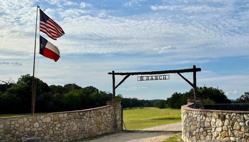 Private cabin on 100 scenic acres with balcony views - Foto 3