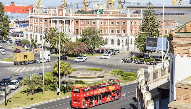 City Sightseeing Cádiz - Tour Hop-On Hop-Off - Foto 3