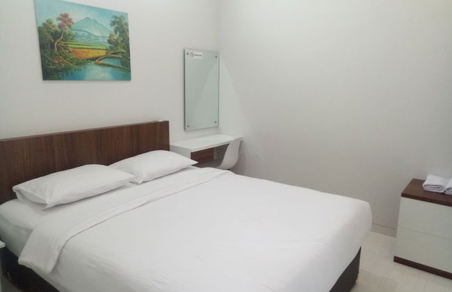 Omah Bondi Family Homestay by FH Stay - Foto 2