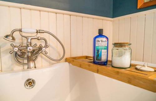 Spooner House - Photo 9