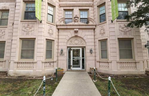 Lively & Fully Furnished 1BR Apartment - Kenwood 408 - Foto 17