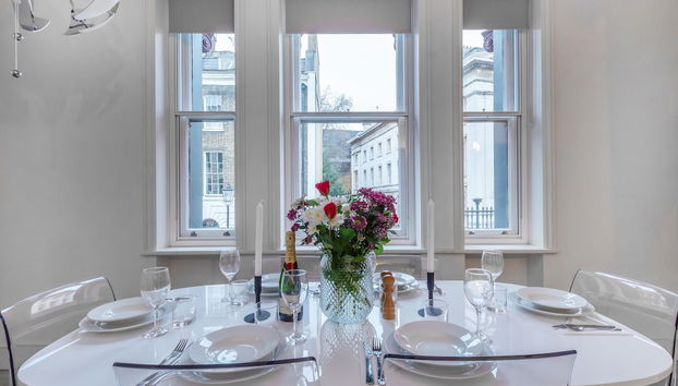 Servicio de comidas en la habitación