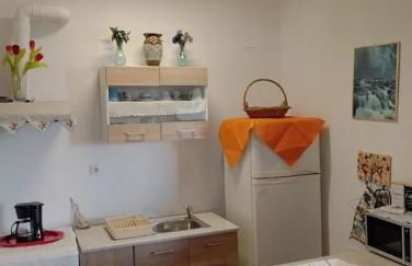 Efterpi's Tower House! εύ τέρπω she who brings joy - Foto 7