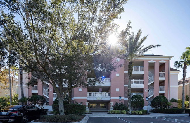 3BR Family Apartment for 8 Peaceful Residential Retreat - Foto 47