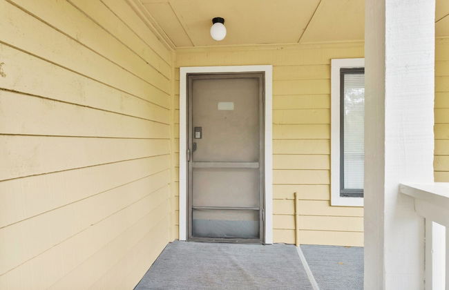 Beachy Days Escape - Cozy Haven Steps From Beach! - Foto 43