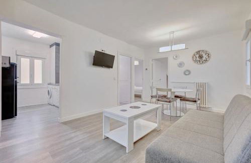 La esquina de Blas by Clabao - Photo 3