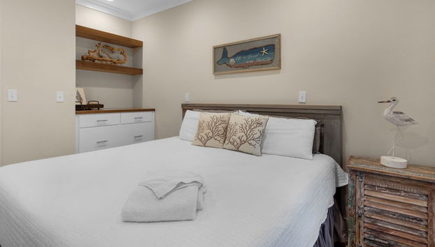 Private Pool, 3 Minutes to the Beach, Hidden Oasis in BMB - Foto 5, Habitación