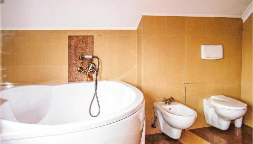 4 Bedroom Stunning Home In Kamien - Foto 5