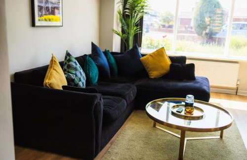 Home from home - Photo 8