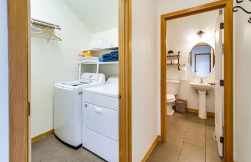 Klamath Falls Getaway with Pool and Hot Tub Access! - Foto 23