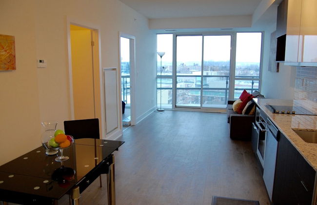 Shops at Don Mills Furnished Apartments - Foto 6