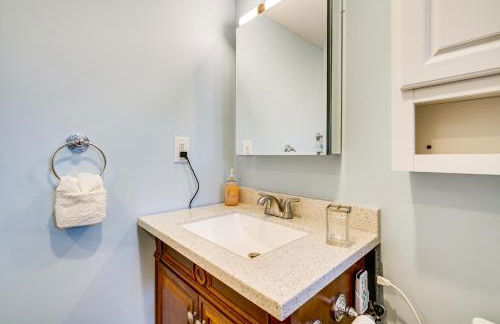 New Jersey Abode - Near Theme Parks, Walk to Beach - Foto 16